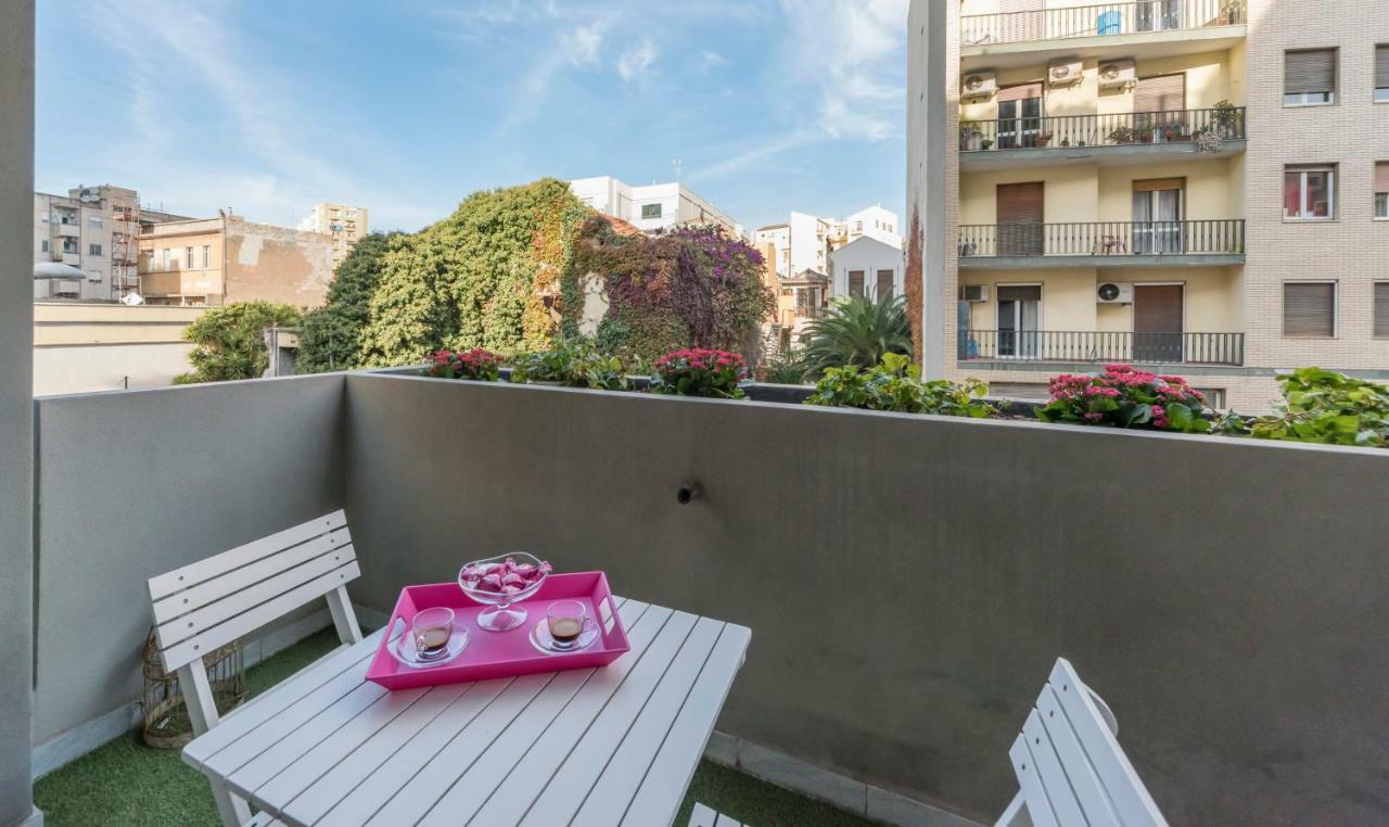 Green Apartment-City Centre Cagliari Extérieur photo